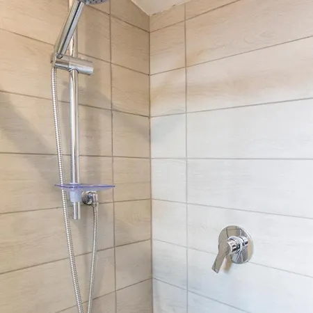 아파트 Il Nido - Miniattico Panoramico By Appartamentipetrucci